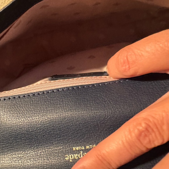 Kate Spade Robyn Medium Leather/Straw Crossbody - Picture 6 of 12